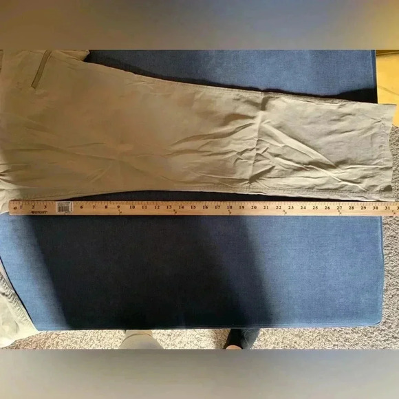 Woman’s Eddie Bauer Tan Rainer Outdoor Moisture Sun Protection Pants  Size 18 - Picture 8 of 8